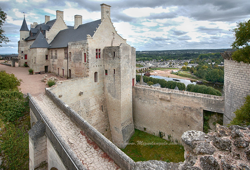 Resultado de imagen para Fortaleza y chateau de Chinon, francia